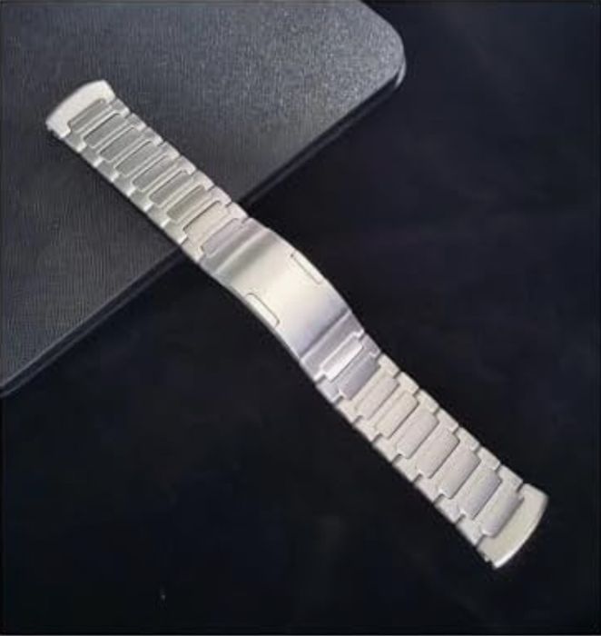 Bransoleta do smartwatcha  kolor titanium 22mm