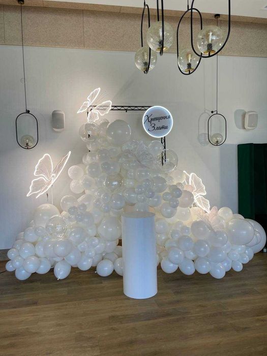 Фотозона, декор, кульки, флористика на будь яку подію. Оренда декору