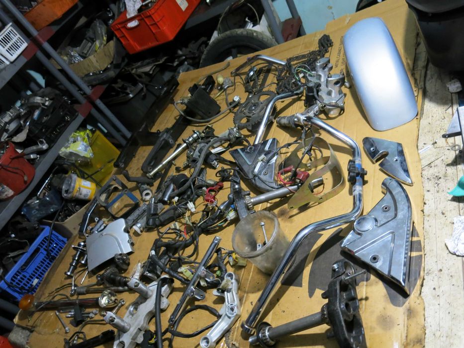 Resztka części Hyosung GV Aquila 125/250