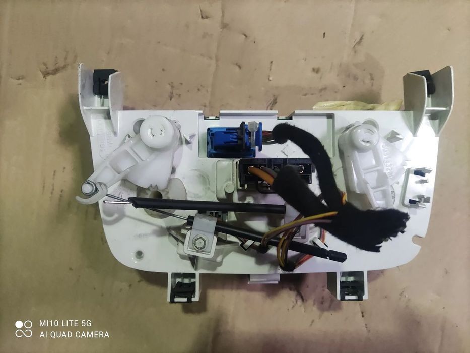Comandos sofagens/ AC - Fiat Grand Punto ( 2010 )