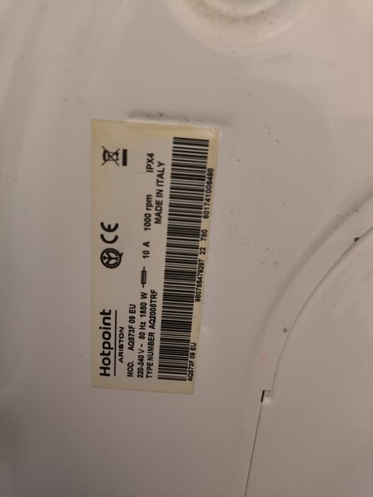 Продам на запчастини Пральну машину Ariston AQS73F 09 EU