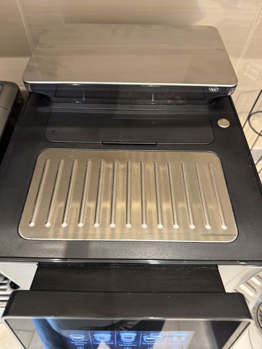 Кавомашина Delonghi PrimaDonna soul