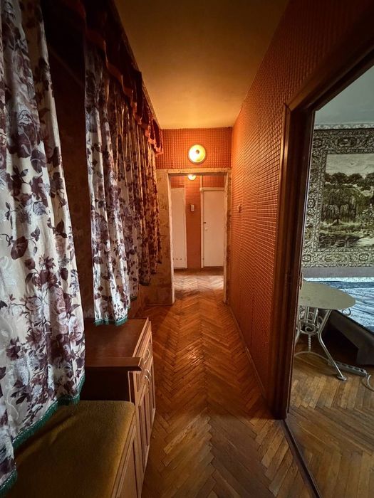 Продається 3к квартира у Вишневому