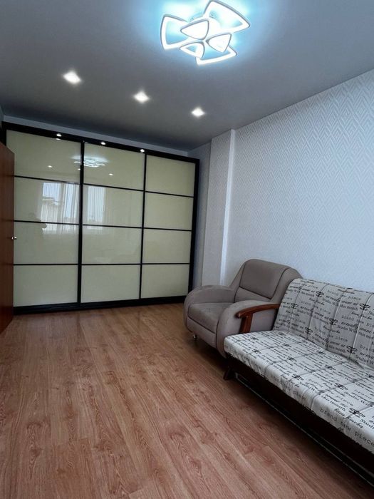 Продам 1 кімнатну квартиру 7 небо