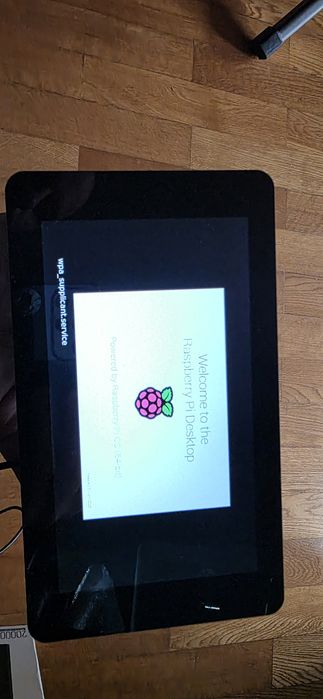 Raspberry Pi 5 8Gb com monitor 7"