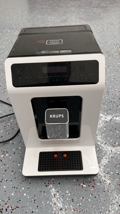 Ekspres do kawy KRUPS Quatro Force