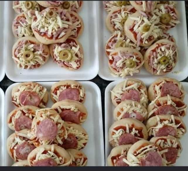 Mini pizza caseira