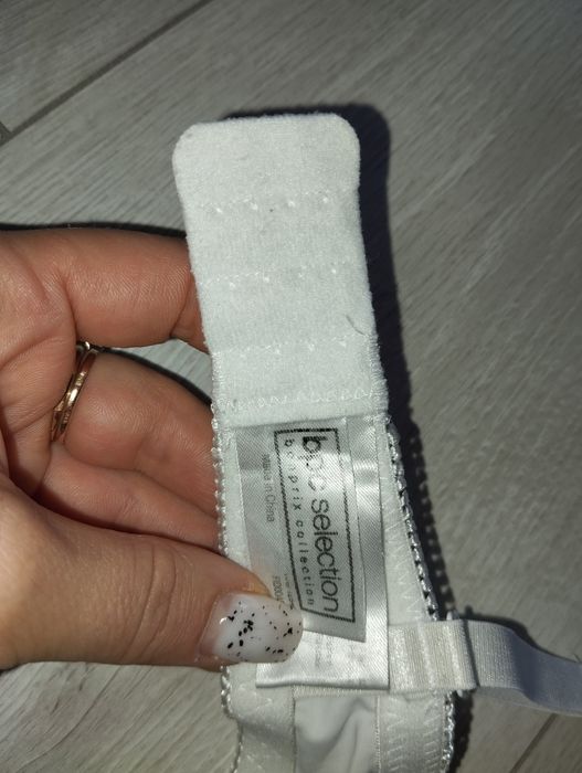 Бюстгальтер 80 В