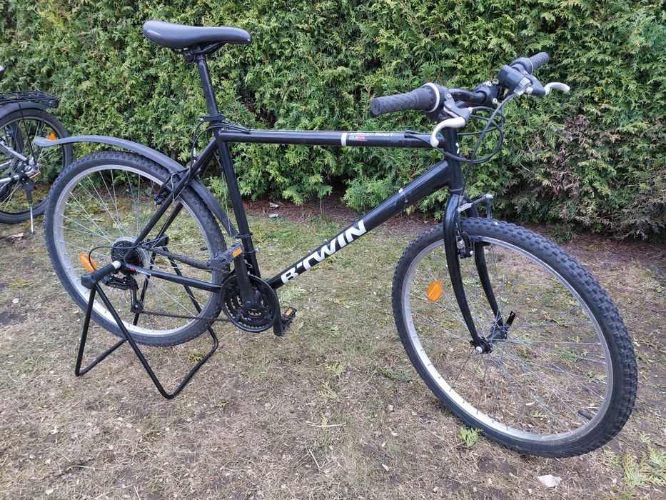 Oryginalny B-twin model Rockrider 300, przerzutki przód tył, serwis