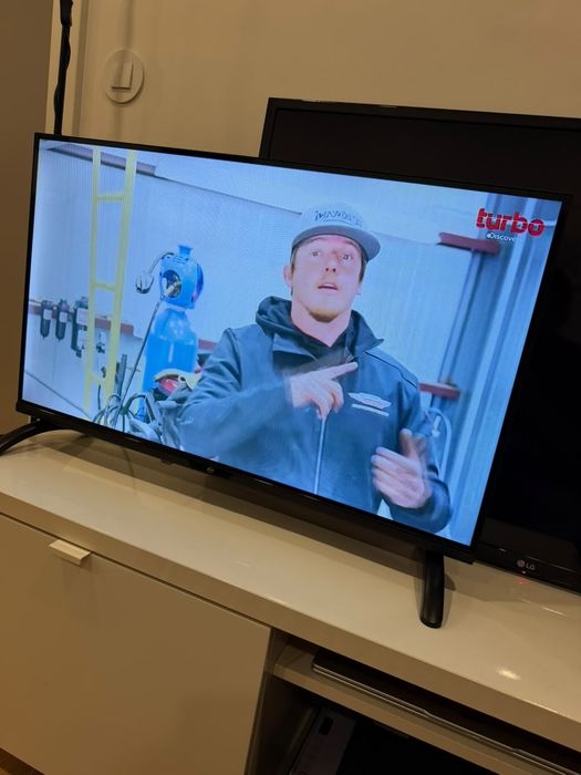 Televisão Smart 32"