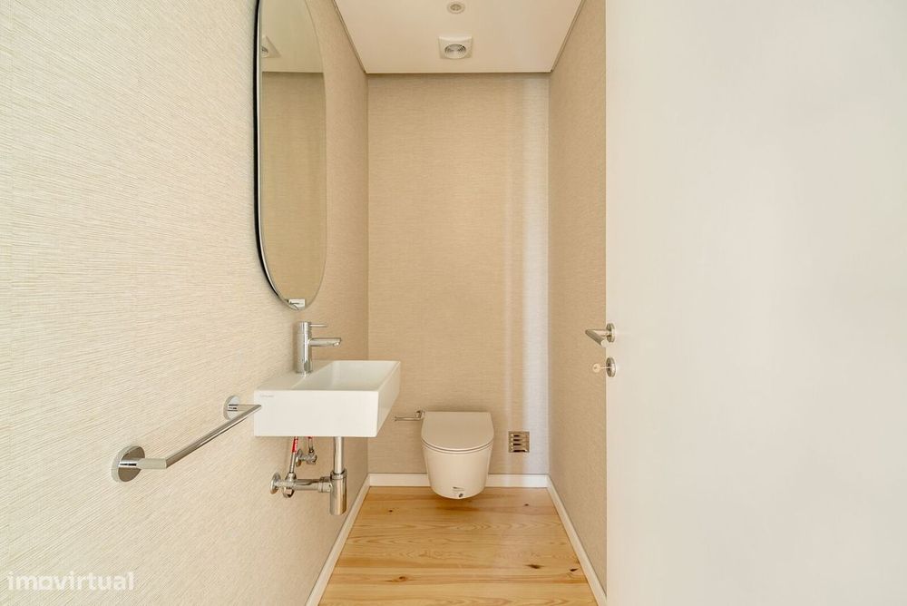 Apartamento T3 com jardim, Amoreira, Cascais