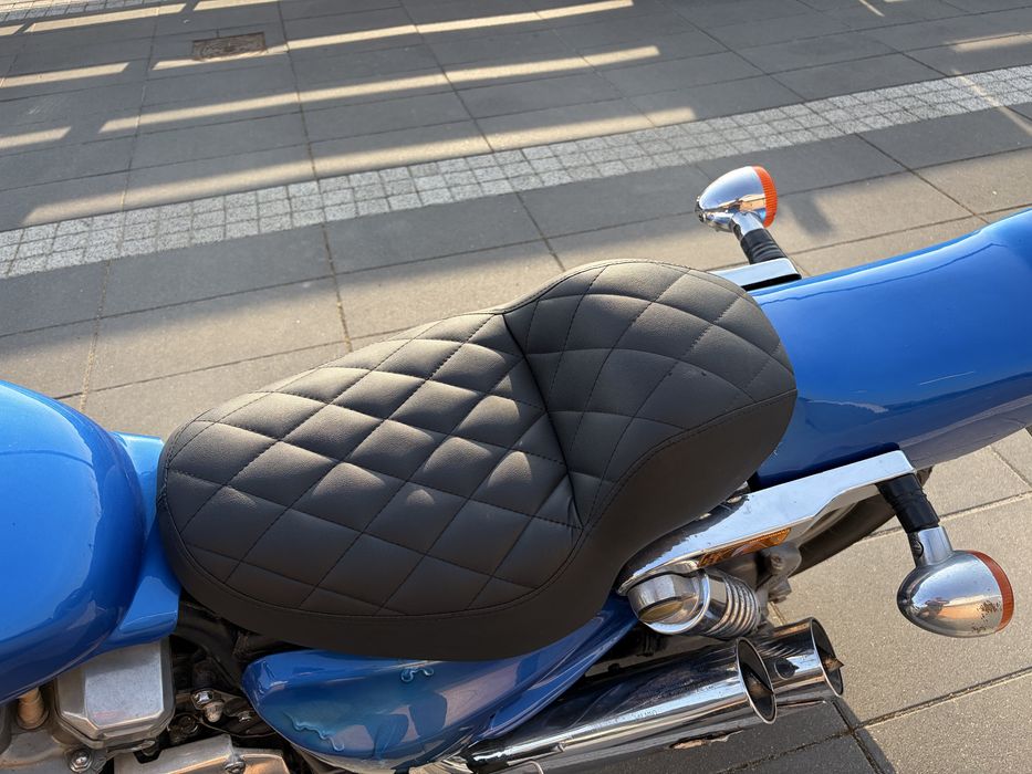 Honda vf700c super magna