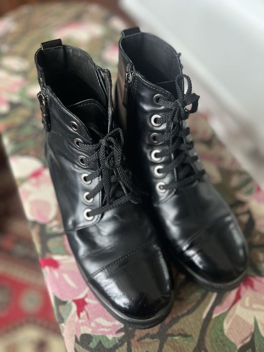 Ботінки напівчеревики ботинки шкіра 38 р