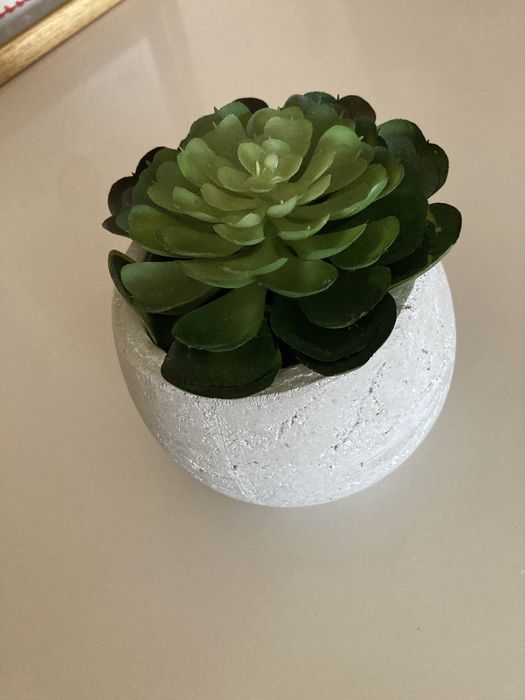 Vaso artificial em cerâmica