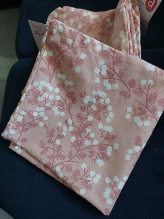 Nowa poszewka 2 szt 45x45 pudrowy róz