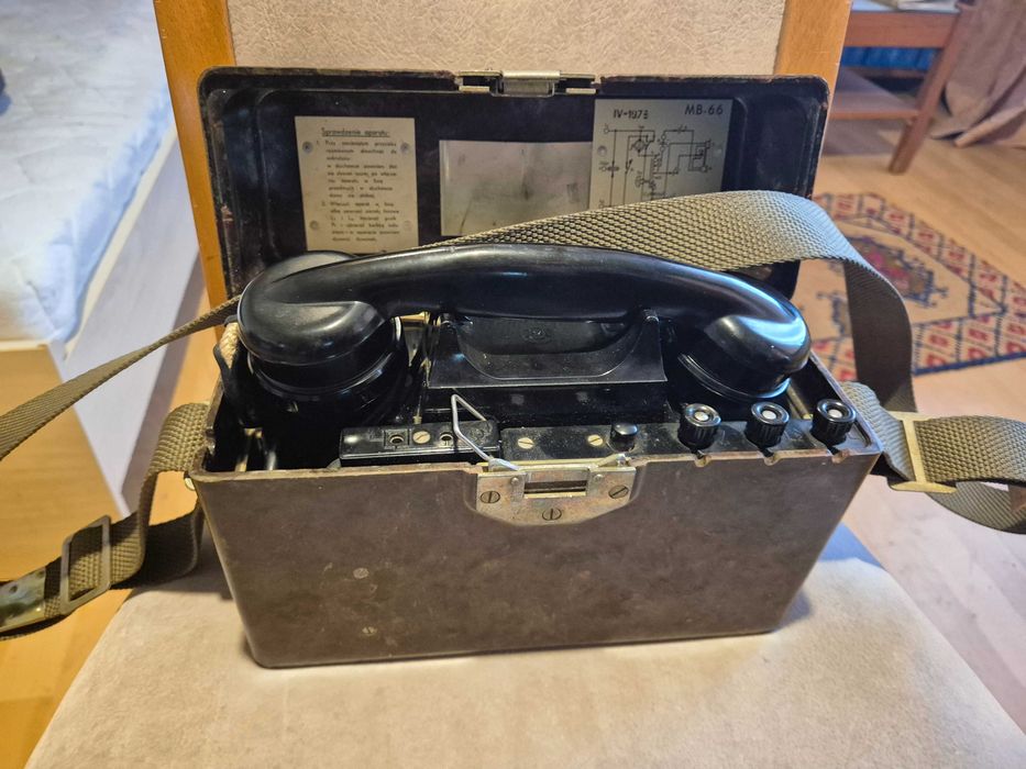 Telefon polowy MB-66