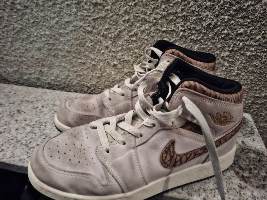 Tenis nike. pouco uso