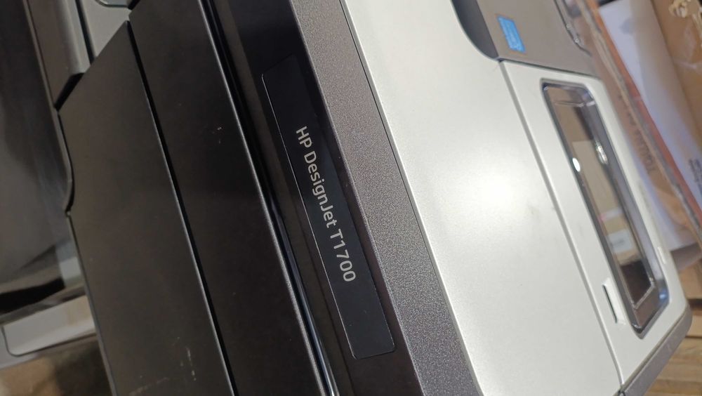 Plotter HP T1700