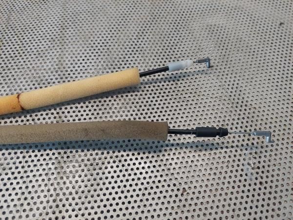 Fechadura / fecho porta trás esquerdo MAZDA 2 (DE)