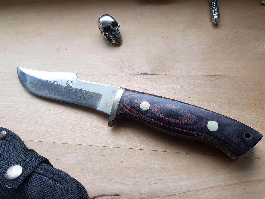 Nóż CRYSTAL myśliwski survivalowy