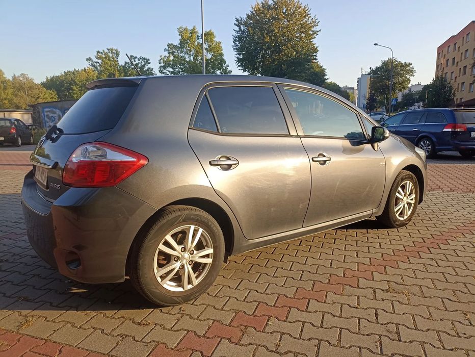 Toyota Auris Stan dobry, serwis w ASO|Auto do mniejszej poprawki akustycznej,taniej