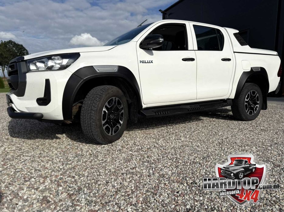 Orurowanie Przednie Rura Bull Bar Toyota Hilux 2021+ Czarne