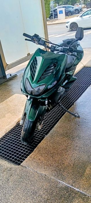 Yamaha aerox 70cc restaurada