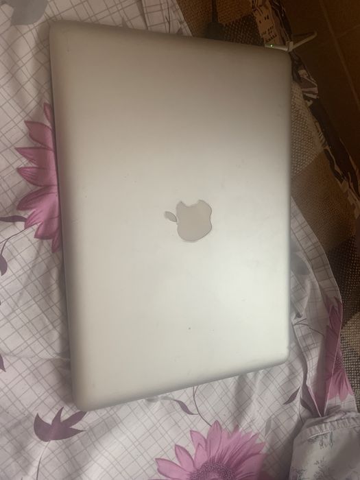 MacBook Pro 13/16/i7 2012