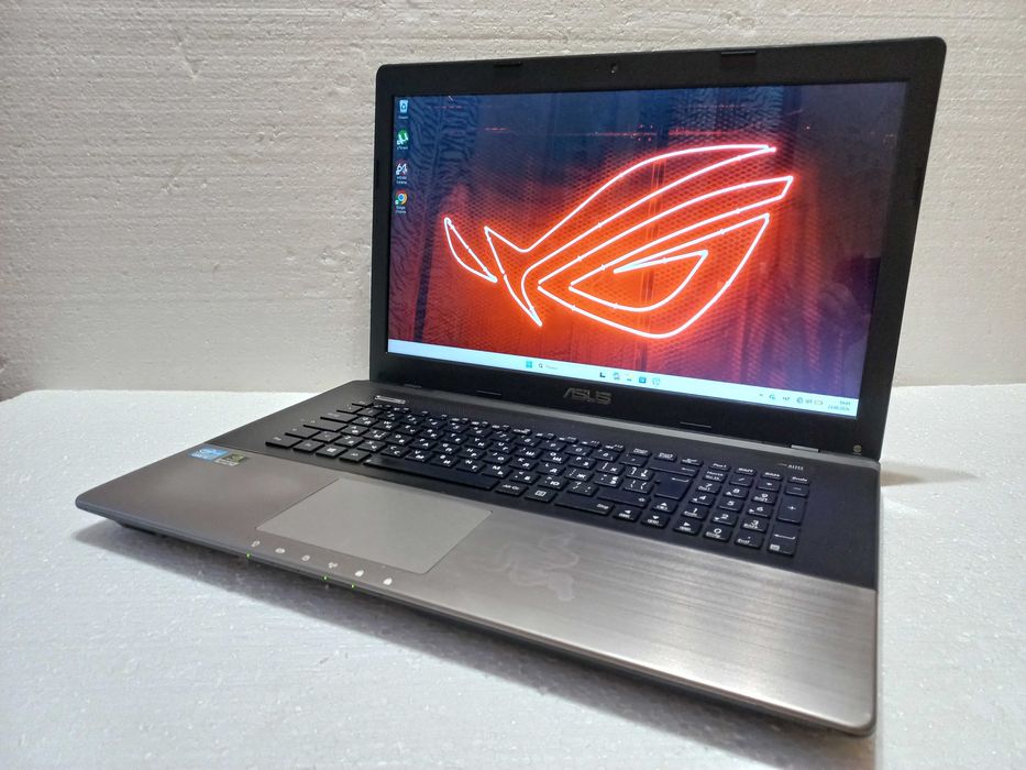 17.3" Экран! БОЛЬШОЙ + Мощный ASUS K75V / Intel Core i5 / 8 RAM / SSD / + ГАРАНТИЯ!