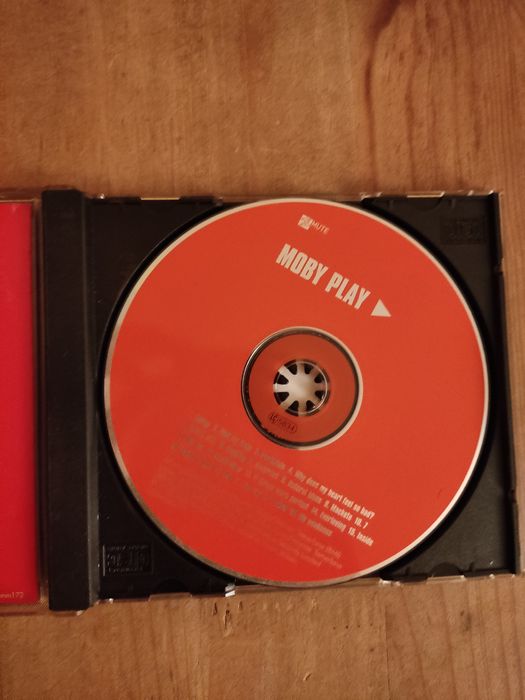 Moby play cd música