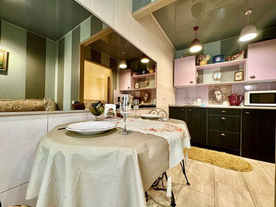 ApartPoltava ЦЕНТР міста 1-кімн Французький шик, готельний чек
