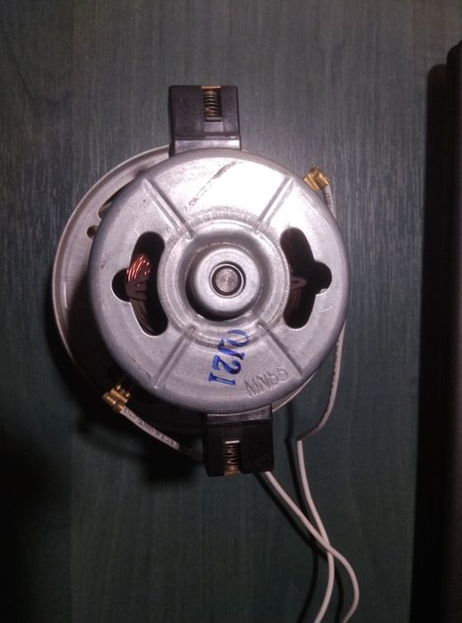 Электродвигатель от пылесоса Samsung