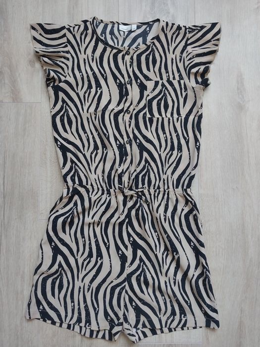 Літній комбінезон шортиками з тигровим принтом