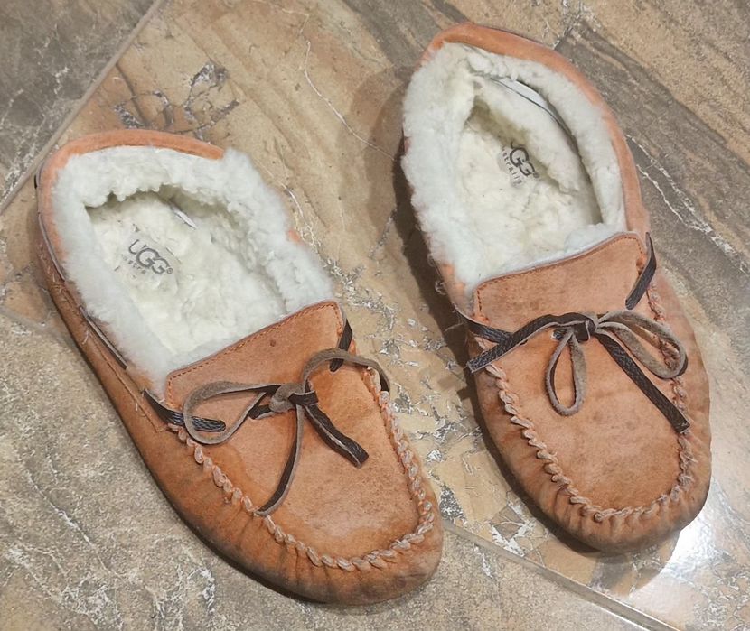 UGG ботинки и макасины