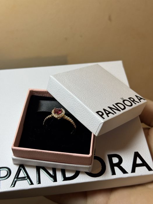 Каблучка Pandora блискуче червоне серце (ОРИГІНАЛ)