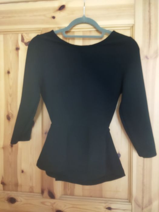 Czarna, elegancka bluska