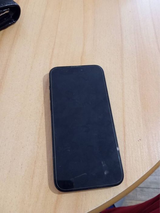 iphone 15 plus 128 gb stan bardzo dobry