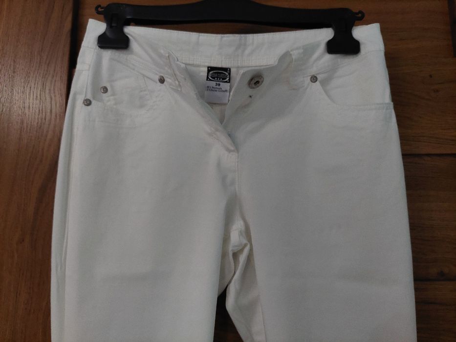 Spodnie damskie rozm 38