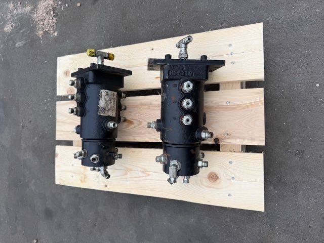 kolumna hydrauliczna do minikoparki komplet 2 szt