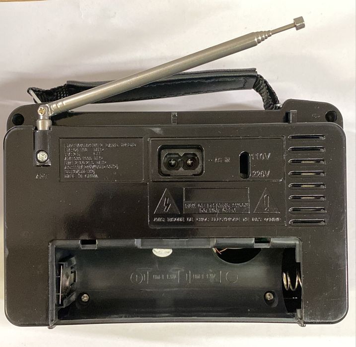 Radio retro głośnik Bluetooth na prąd i baterię nowe Golon