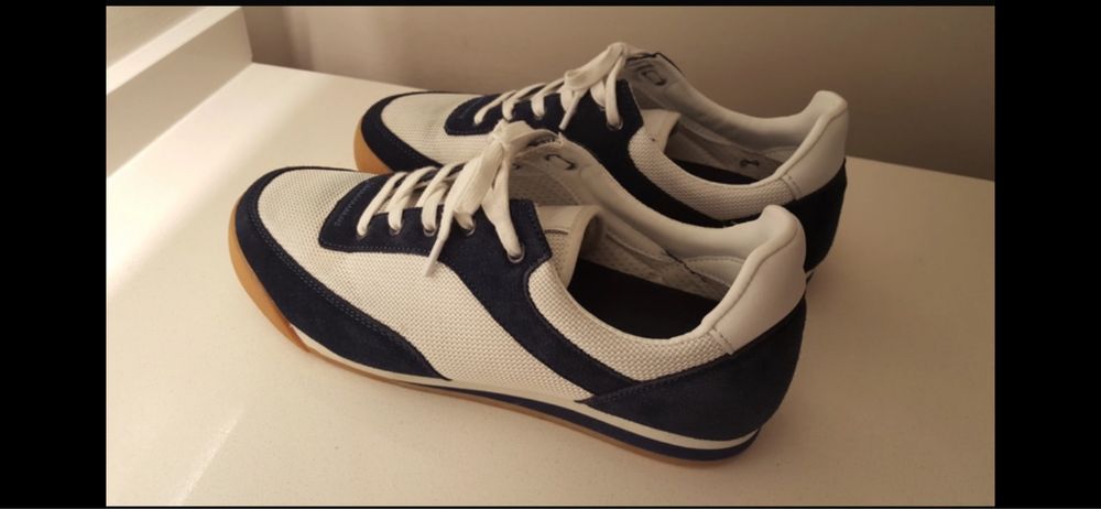 Buty Kazar. Rozmiar 42