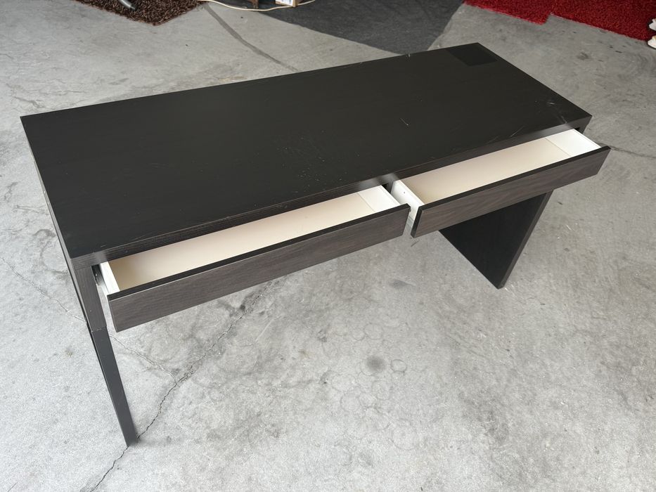 3 Secretarias Mike Ikea com vidro