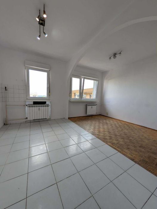 Przestronne 4-pokojowe mieszkanie blisko rynku – Kępno, ul. Kopa
