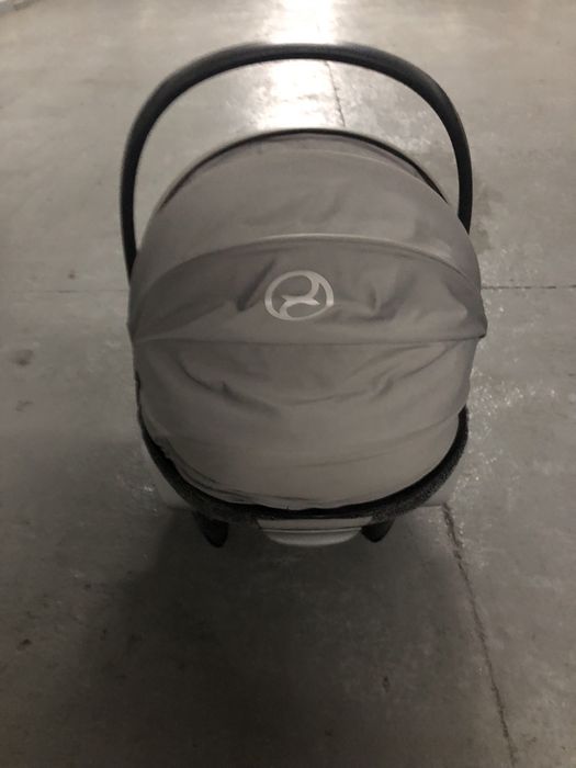 Ovo cybex cloud z com isofix 360