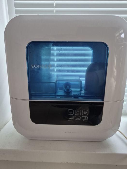 Зволожувач  повітря BONECO U700 (80кв.м.)