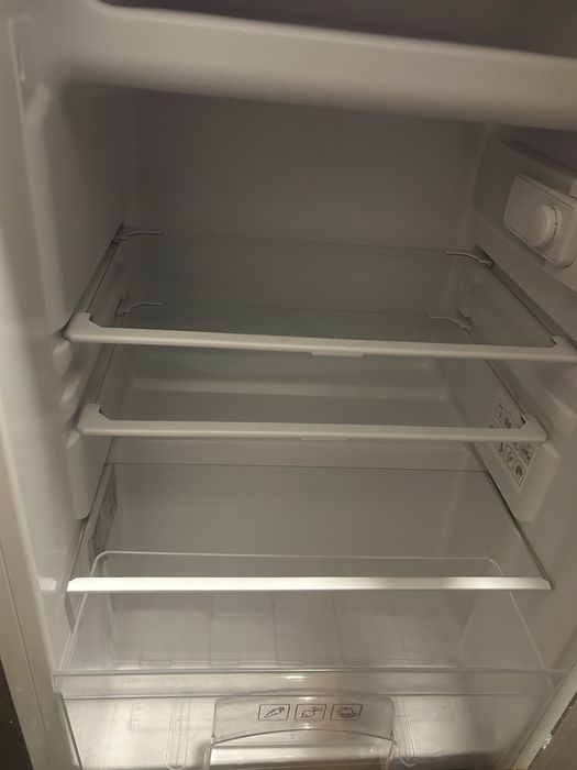 Lodówka mała MPM 112-CJ-15/AA 84cm z Zamrażarką