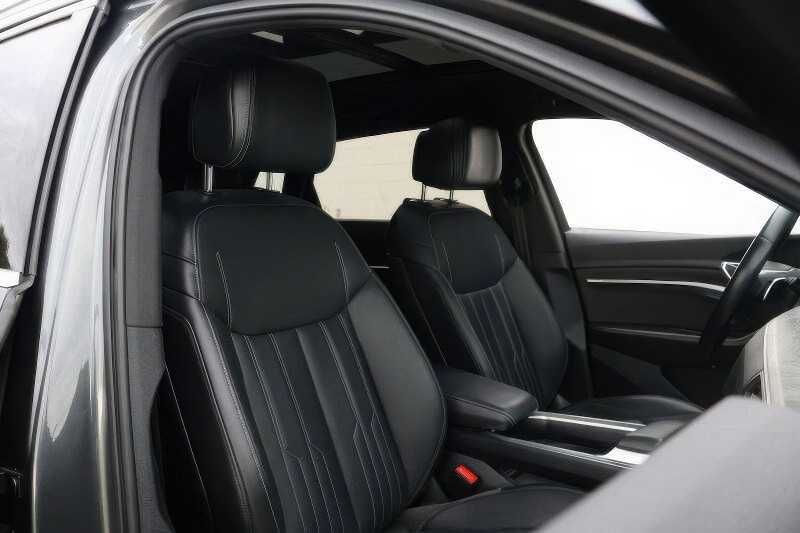 2019 Audi e-tron quattro Prestige