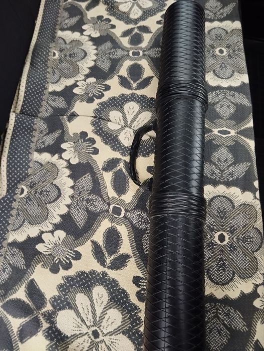 Тубус пластмасовий