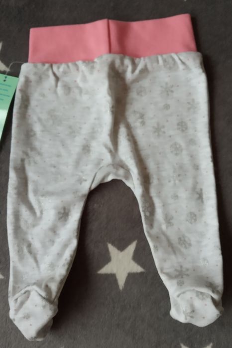 Spodenki niemowlęce świąteczne 62 0-3 m