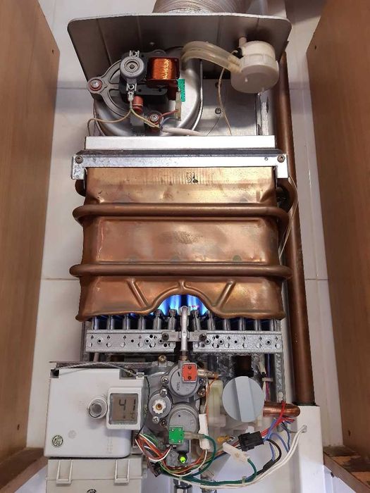 Esquentador Junkers Ventilado 11 Litros.